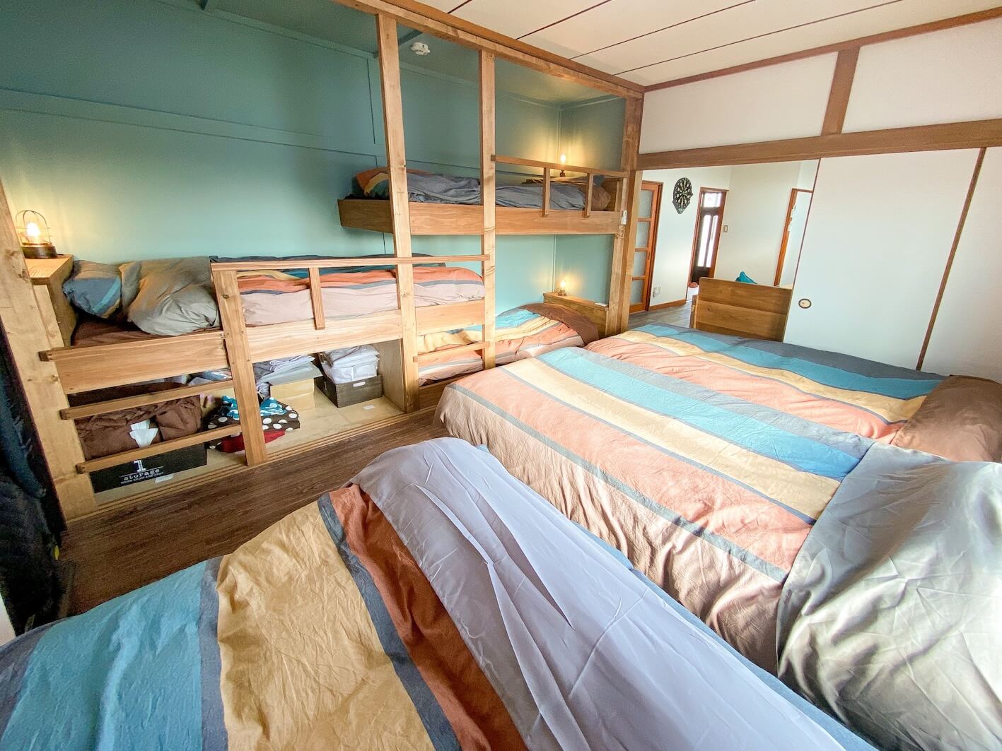 北海道白老町の一棟貸し民泊『ポートフロント』の寝室