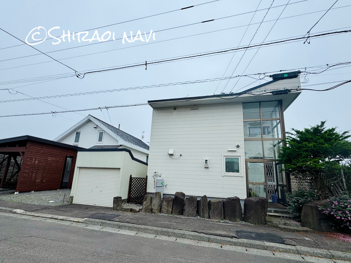 「貸別荘栖(すみか)」源泉かけ流しの温泉と広いドッグラン付きの宿をご紹介します!