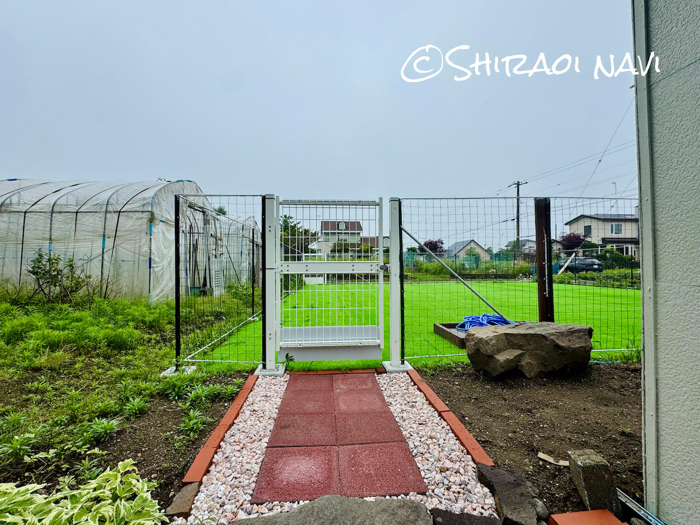 「貸別荘栖(すみか)」源泉かけ流しの温泉と広いドッグラン付きの宿をご紹介します!